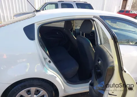 2014 Kia Rio Ex z USA, uszkodzony, nr VIN KNADN4A37E6343182